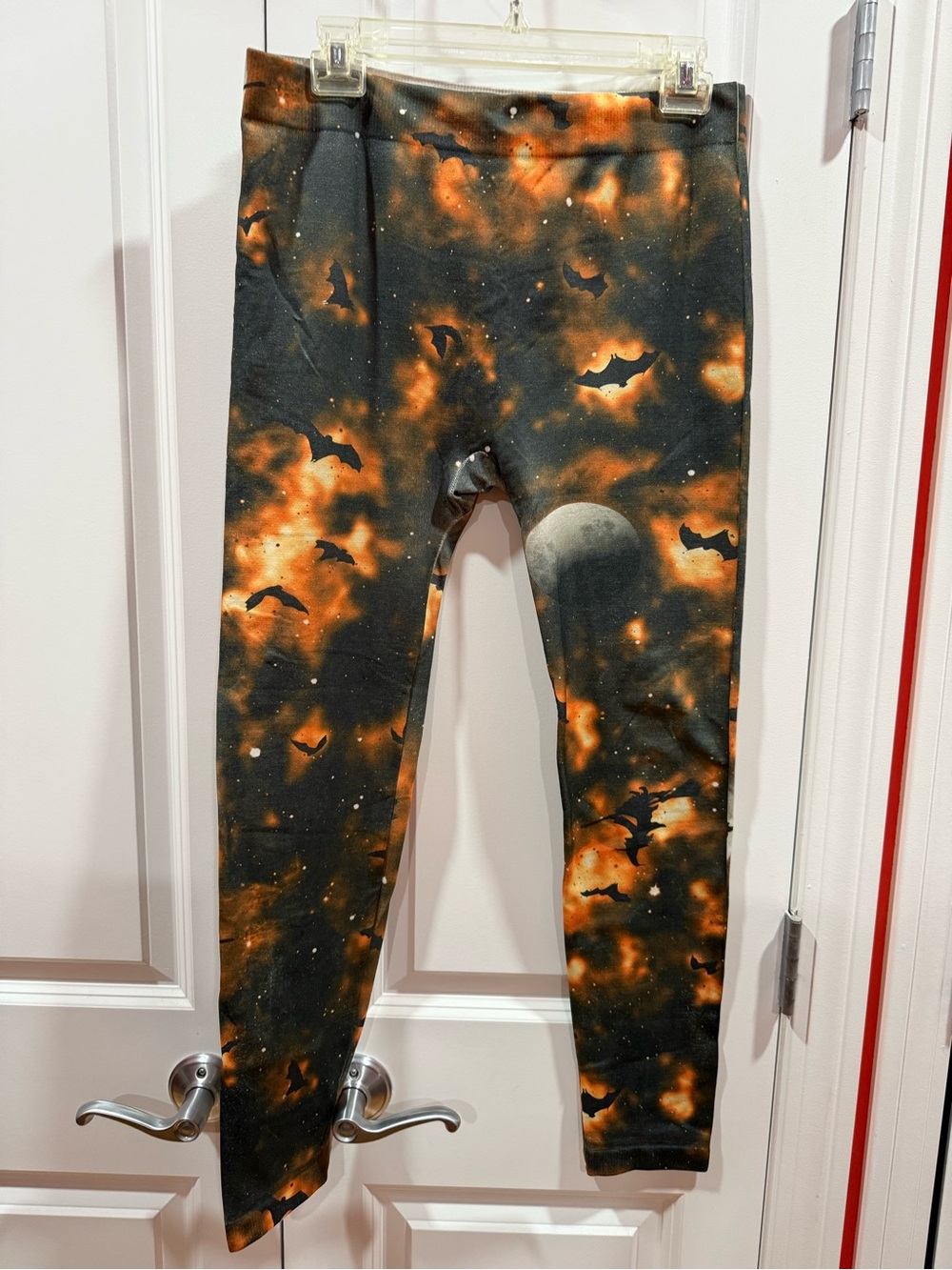 No Boundaries Black & Orange Halloween Bat Leggings